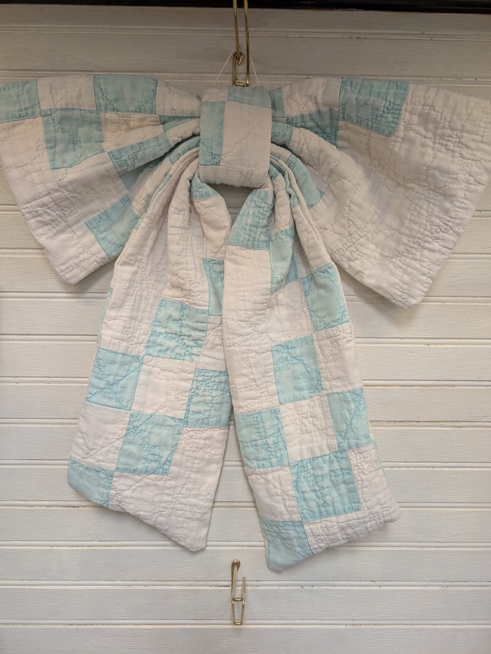 Vintage Cottagecore Quilted Bow Wall Decor Accent Shabby Chic